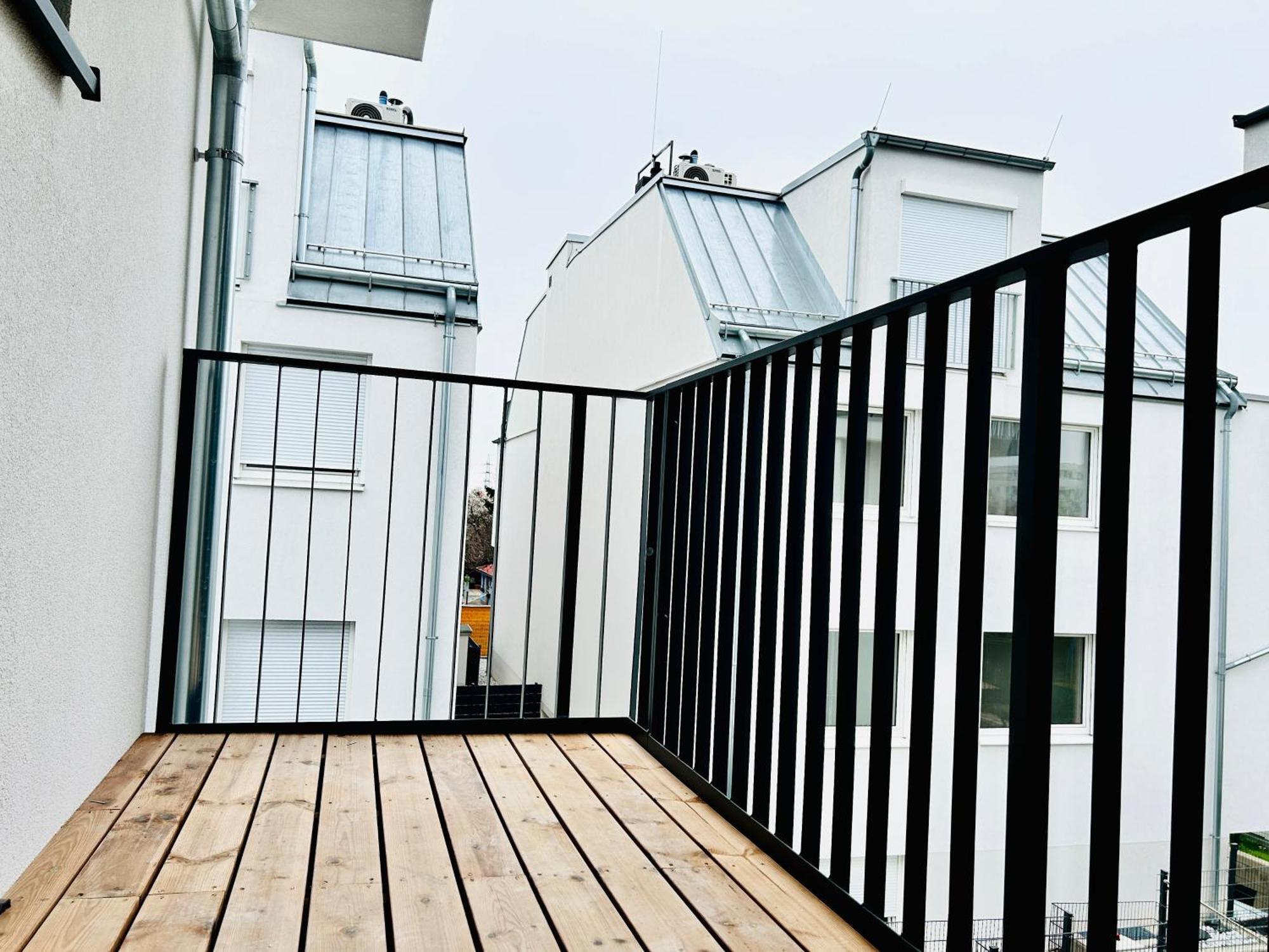 Modern Apartment With Balcony & Free Parking - Nearby Metro Wenen Buitenkant foto